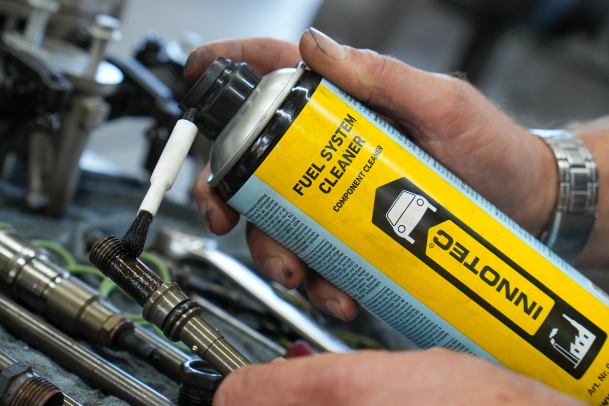Fuel System Cleaner Low Res